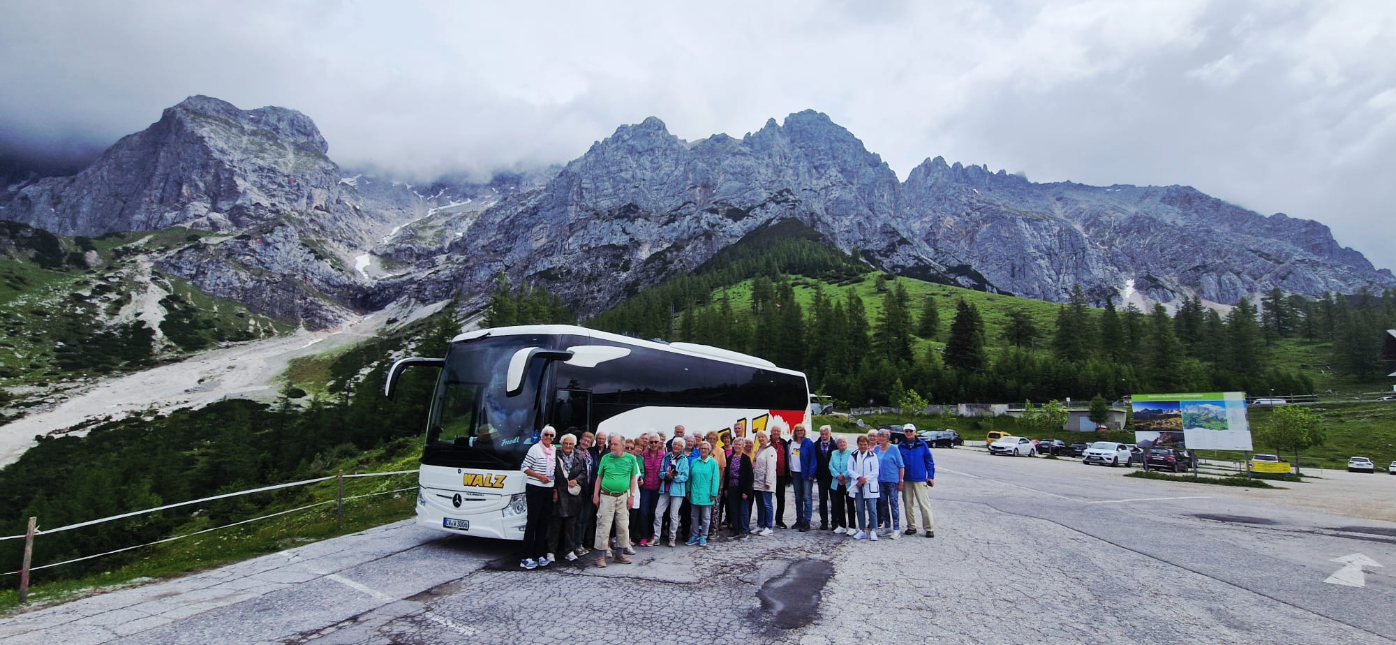 Mehr über den Artikel erfahren Jahresausflug nach Altenmarkt im Pongau